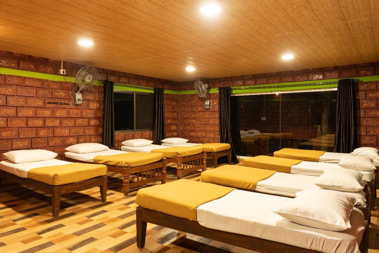 Rooms room 3