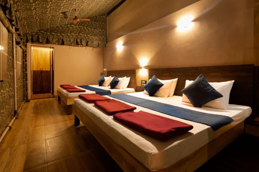 Rooms room 6
